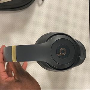 Beats Studio 3 Grey/Gold
